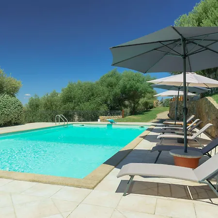 Country Domos Tramentu