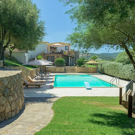 Country Domos Tramentu