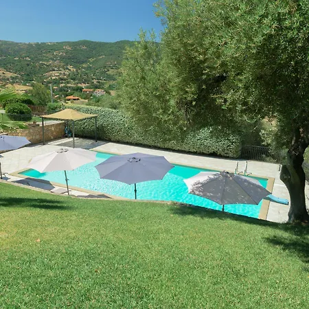 Country Domos Tramentu Bed & Breakfast 4*